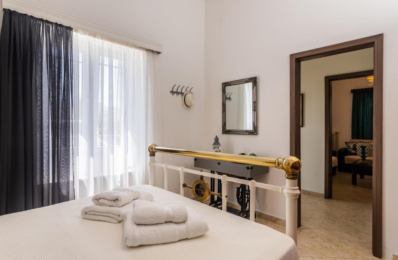 Villa Nostos House Triovasálos Esterno foto